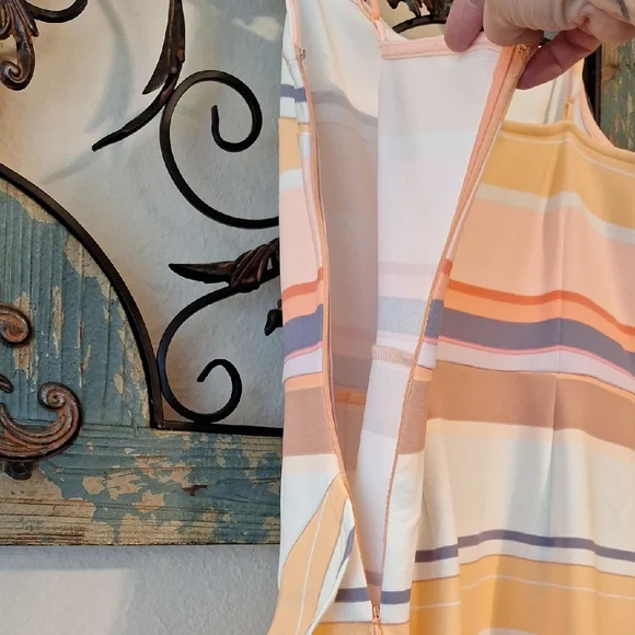 Bar III White Cream Tiered Sundress. NWOT Size MEDIUM - Picture 10 of 12